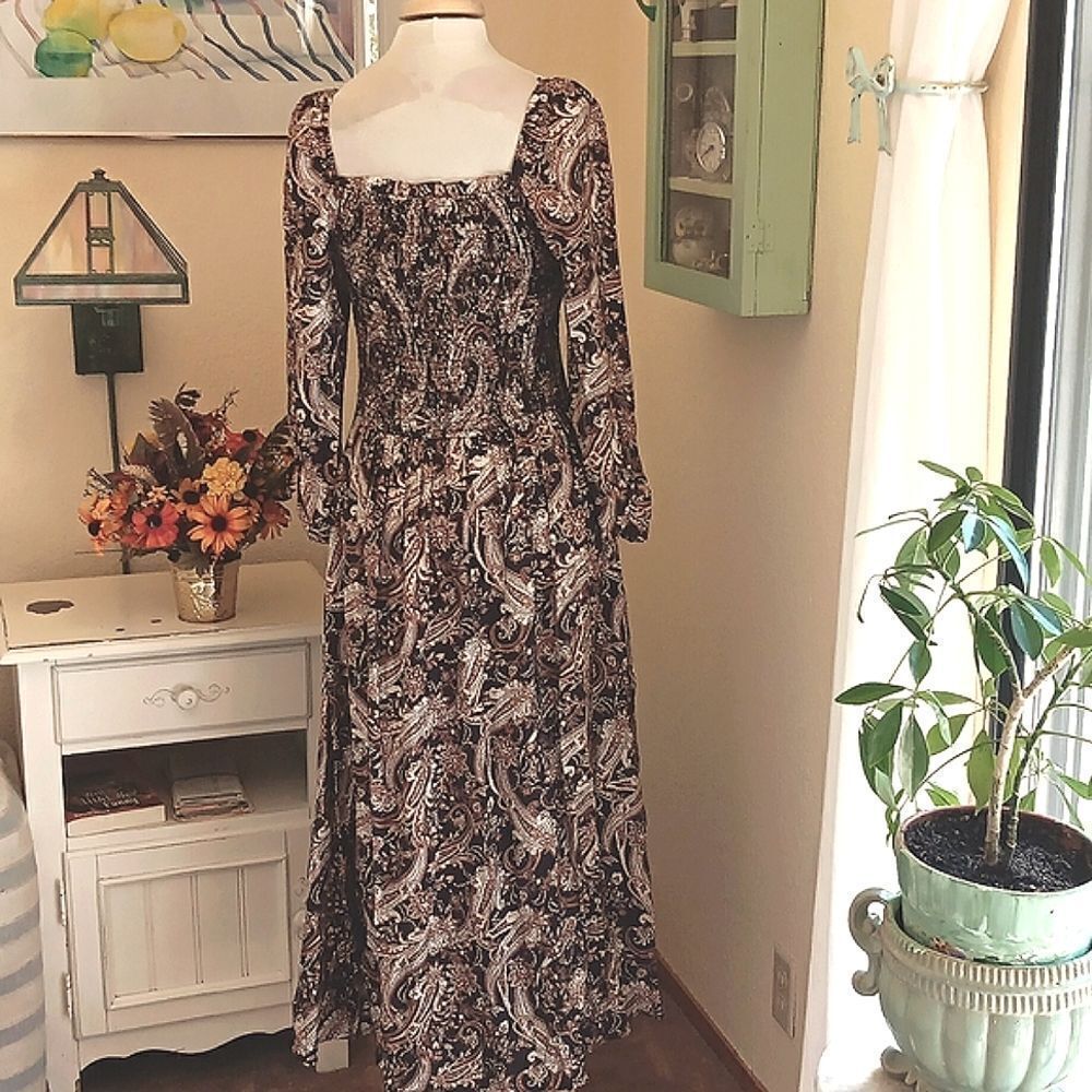 NWT by the River Granny Dress - Picture 8 of 16